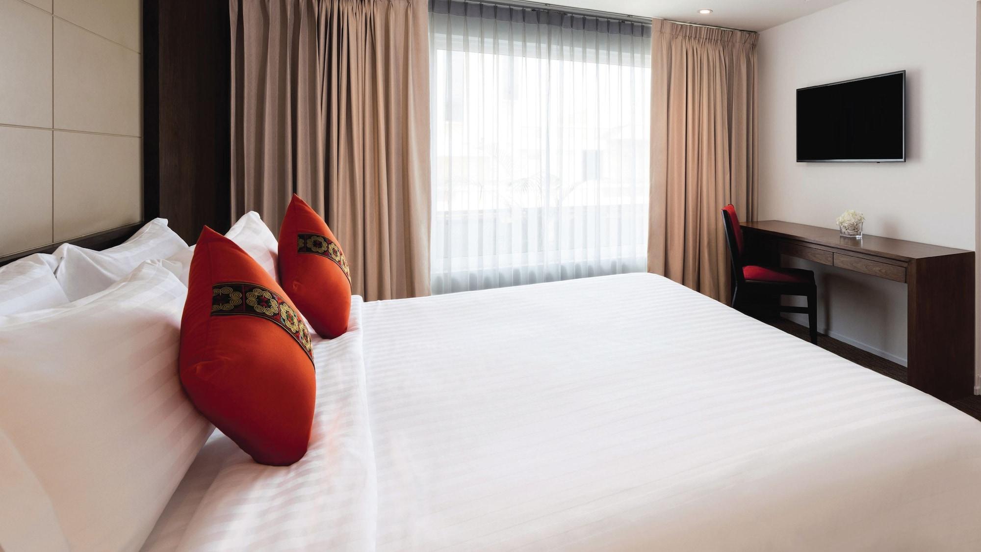 Movenpick Suriwongse Отель 4*