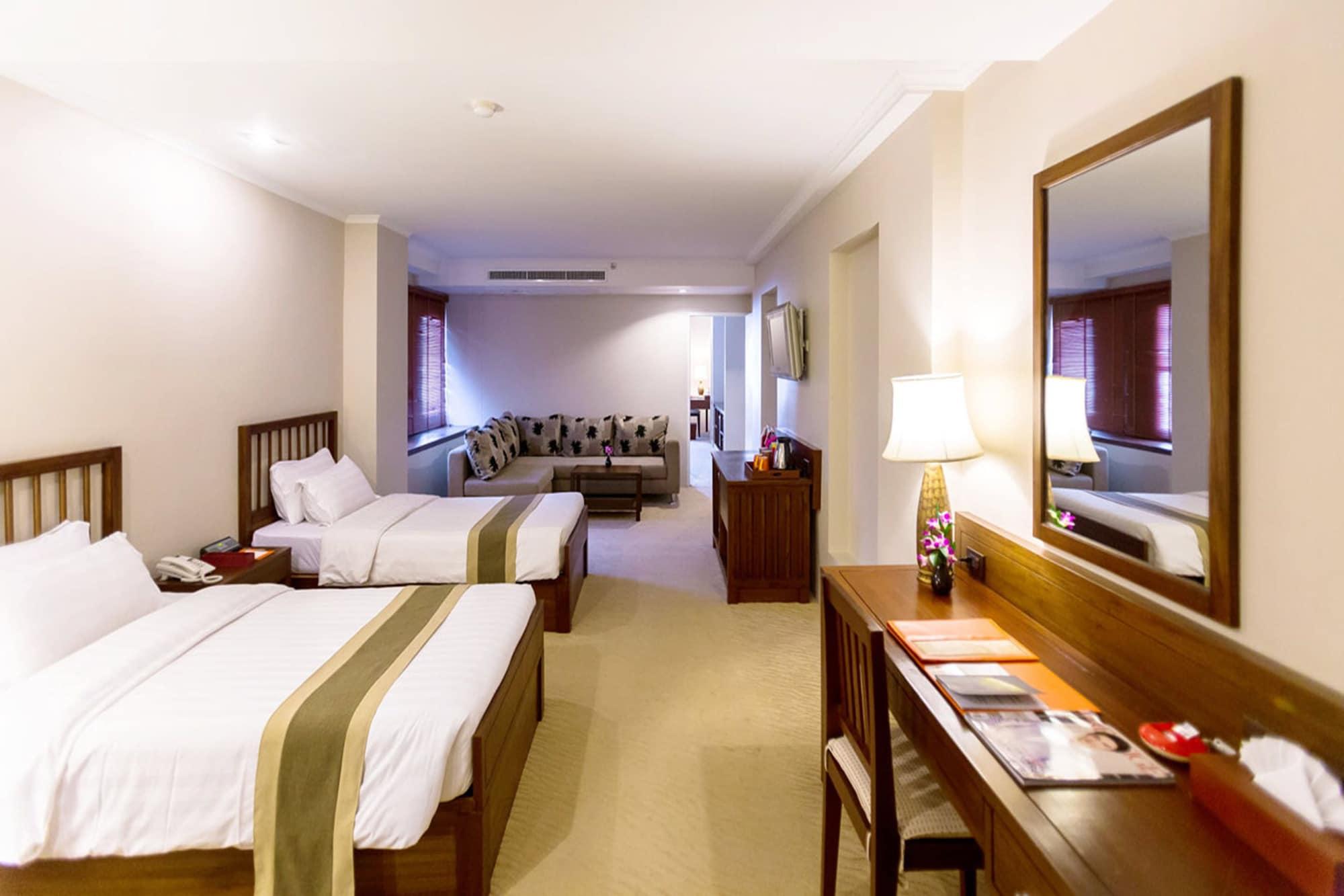 เมอเวนพิค สุริวงศ์ 4*