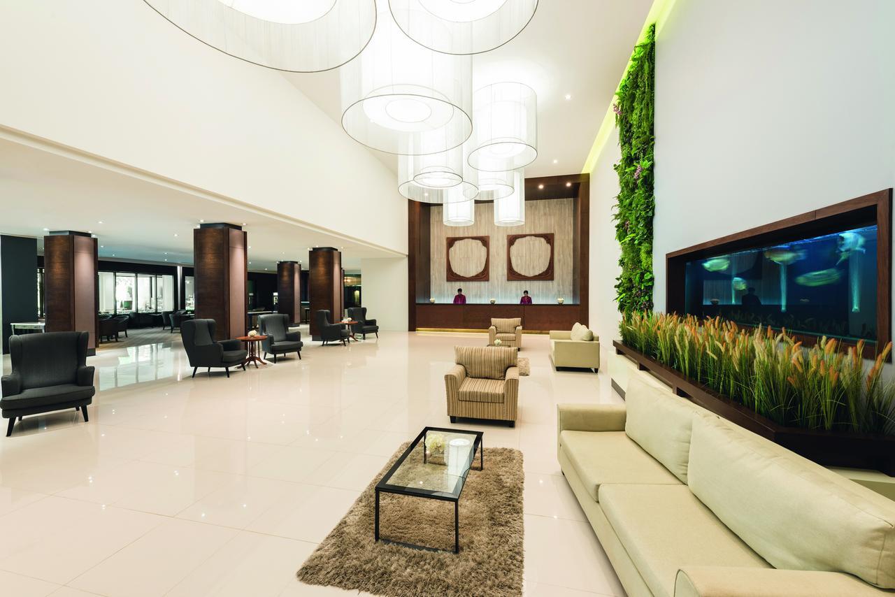 โรงแรม เมอเวนพิค สุริวงศ์
